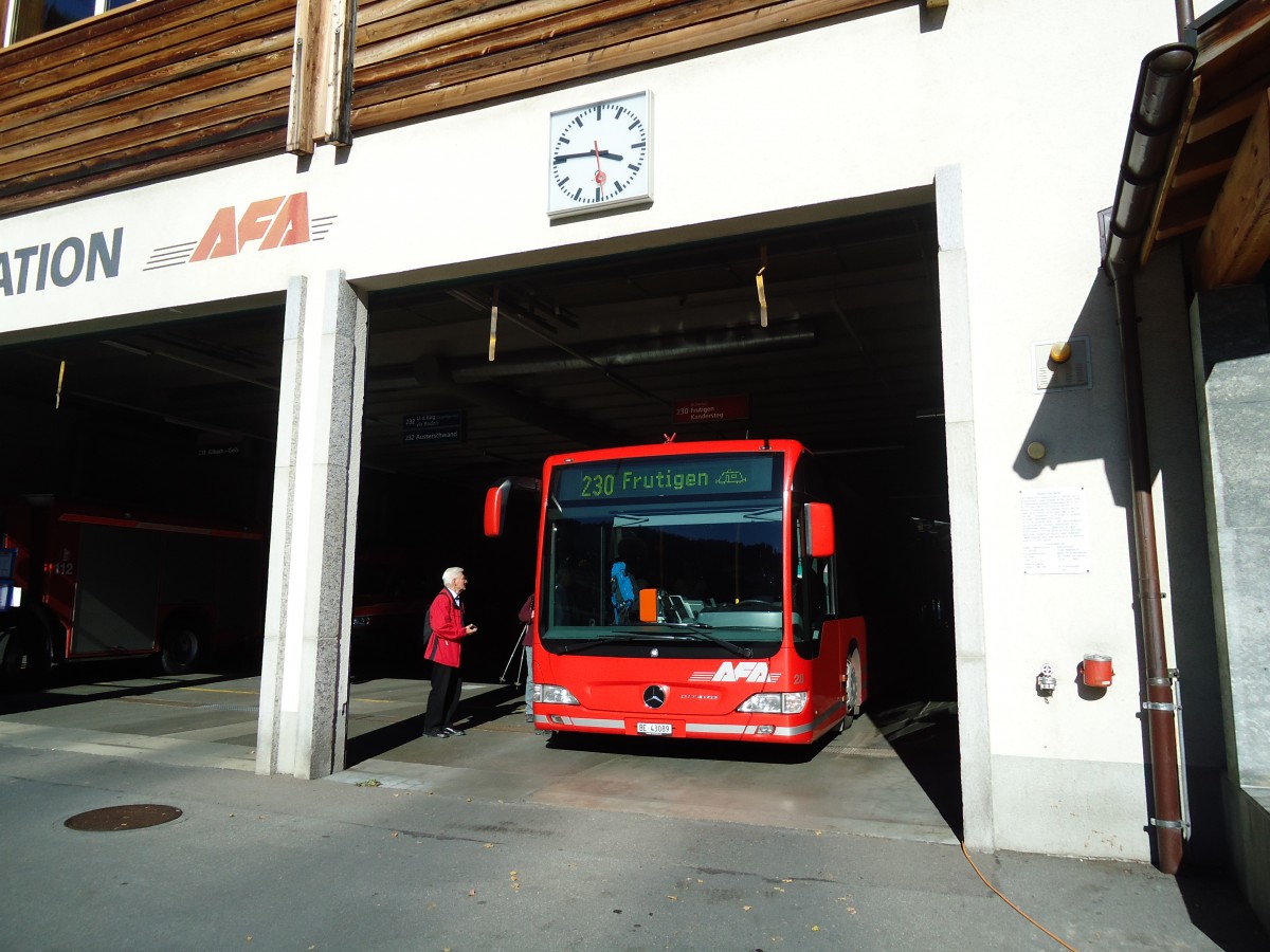 (130'272) - AFA Adelboden - Nr. 28/BE 43'089 - Mercedes am 7. Oktober 2010 im Autobahnhof Adelboden