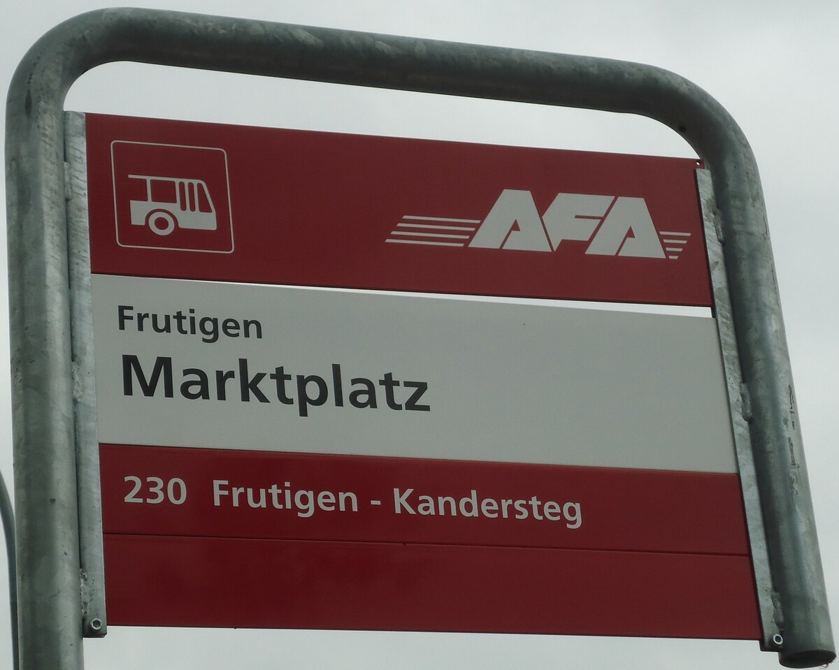 (130'999) - AFA-Haltestellenschild - Frutigen, Marktplatz - am 15. November 2010