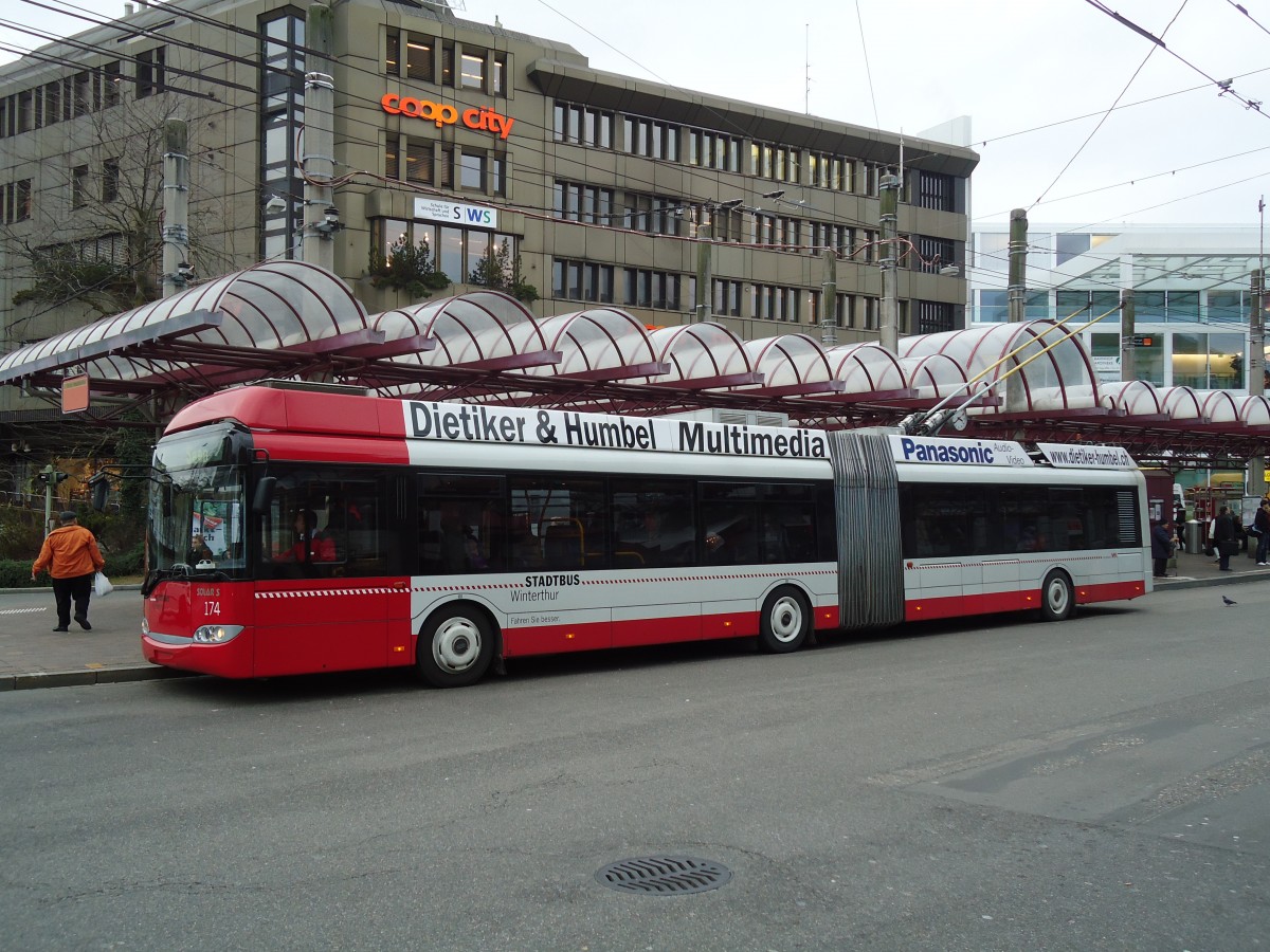 (131'037) - SW Winterthur - Nr. 174 - Solaris Gelenktrolleybus am 17. November 2010 beim Hauptbahnhof Winterthur