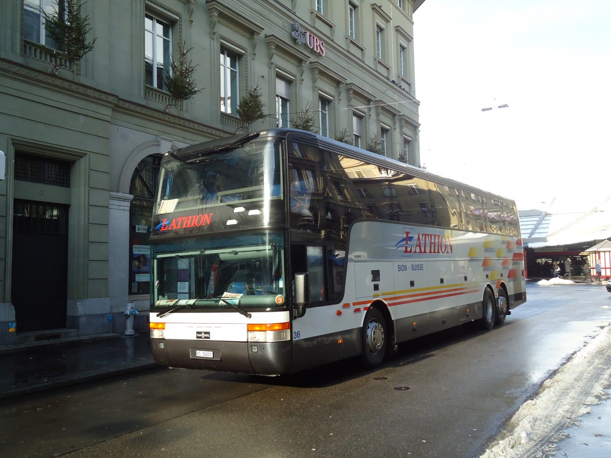 (131'150) - Lathion, Sion - Nr. 36/VS 16'201 - Van Hool am 29. November 2010 beim Bahnhof Bern