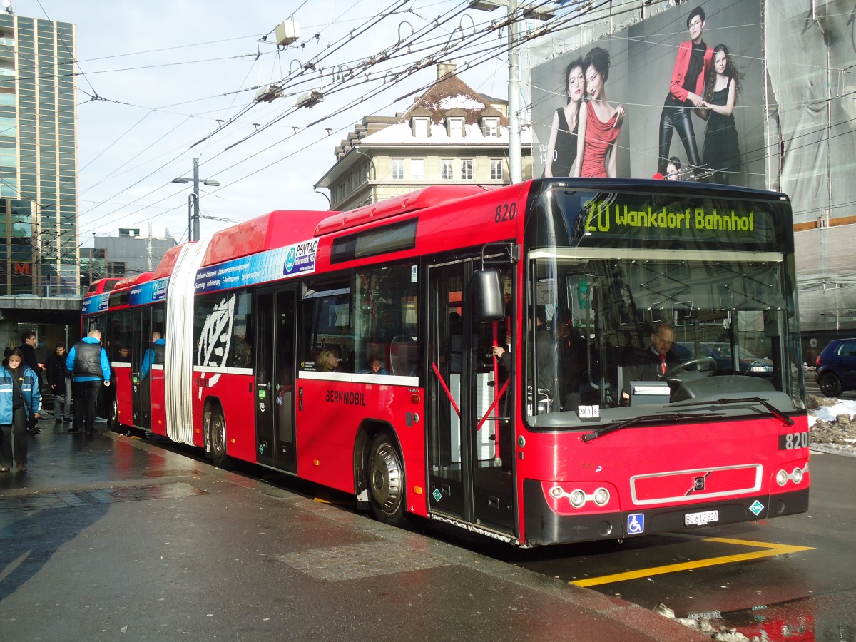 (131'327) - Bernmobil, Bern - Nr. 820/BE 612'820 - Volvo am 7. Dezember 2010 beim Bahnhof Bern