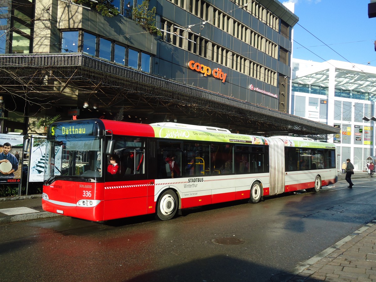 (131'511) - SW Winterthur - Nr. 336/ZH 730'336 - Solaris am 9. Dezember 2010 beim Hauptbahnhof Winterthur