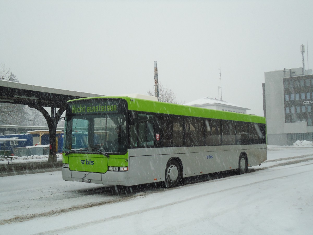 (131'720) - Busland, Burgdorf - Nr. 29/BE 541'755 - Volvo/Hess (ex AAGK Koppigen Nr. 9) am 28. Dezember 2010 beim Bahnhof Burgdorf