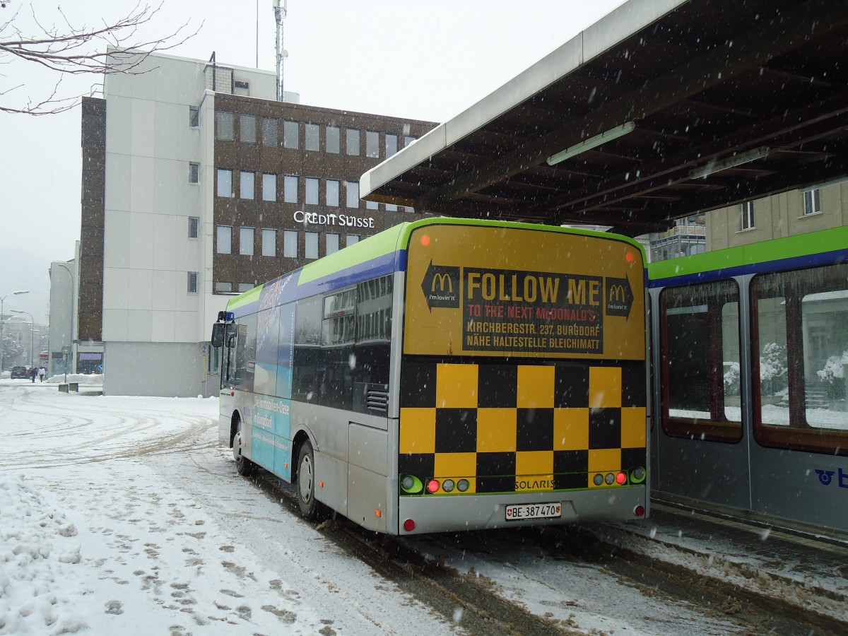 (131'725) - Busland, Burgdorf - Nr. 38/BE 387'470 - Solaris am 28. Dezember 2010 beim Bahnhof Burgdorf