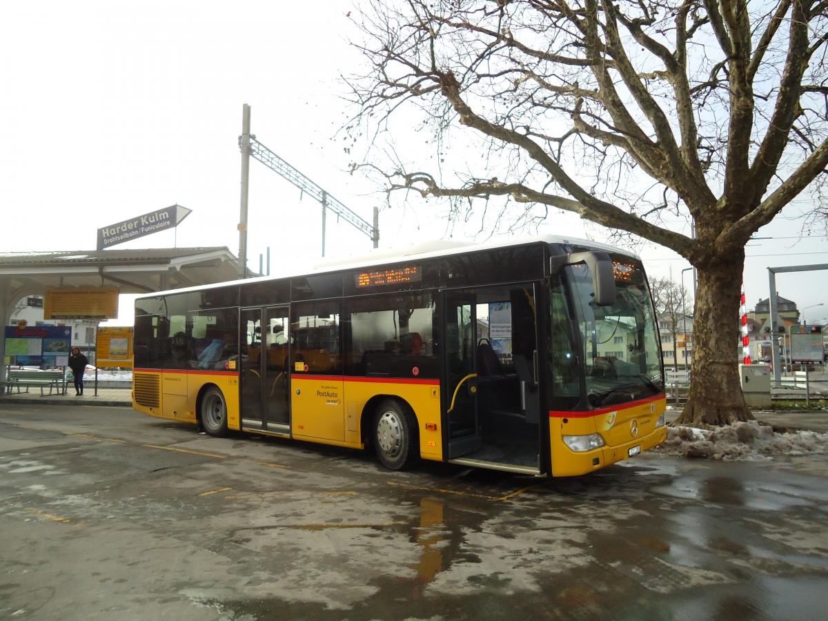 (131'918) - PostAuto Bern - BE 610'533 - Mercedes am 31. Dezember 2010 beim Bahnhof Interlaken West