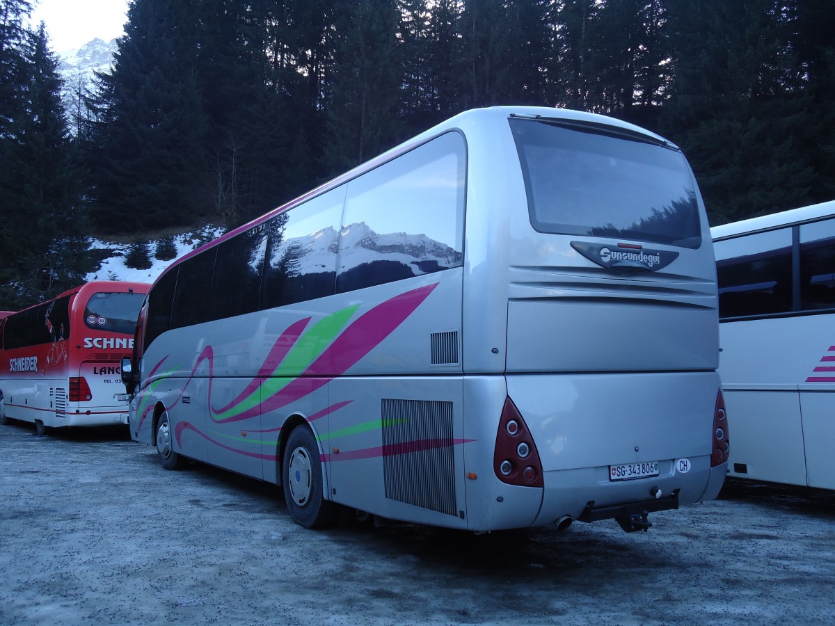 (132'001) - Zahner, Rufi - SG 343'806 - Volvo/Sunsundegui am 8. Januar 2011 in Adelboden, ASB