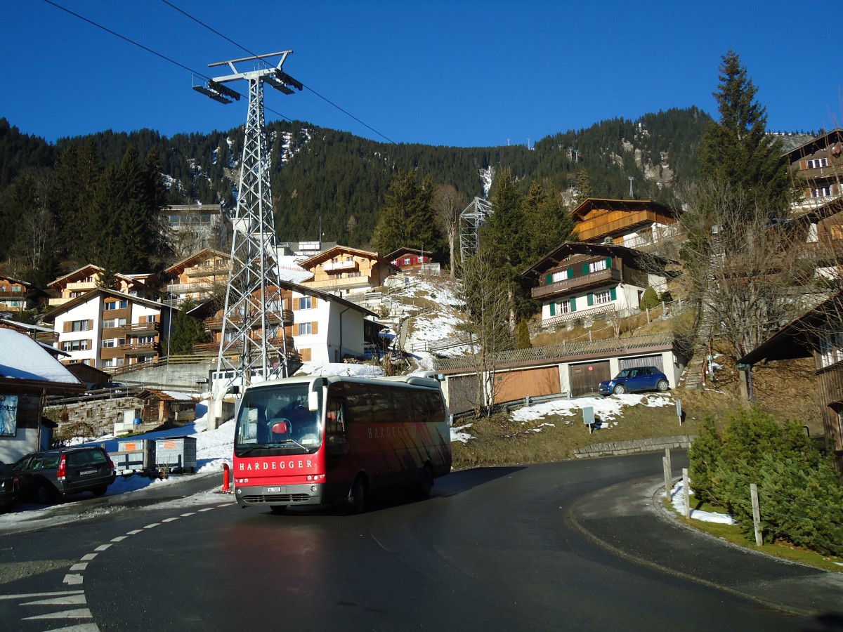 (132'041) - Hardegger, Birsfelden - BL 7485 - Temsa am 8. Januar 2011 in Adelboden, Mineralquelle