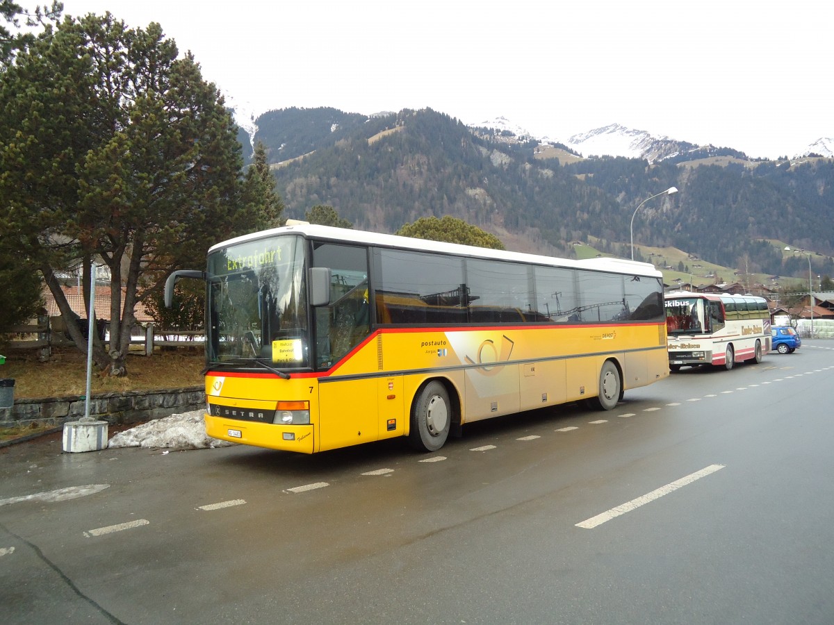 (132'281) - Tschannen, Zofingen - Nr. 7/AG 14'483 - Setra am 9. Januar 2011 beim Bahnhof Frutigen