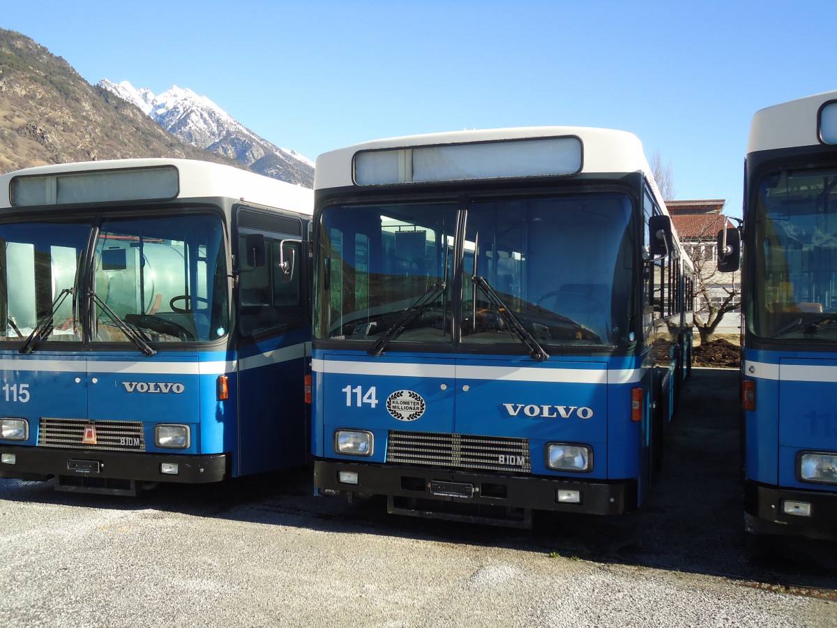 (132'363) - Ruffiner, Turtmann - Nr. 114 - Volvo/R&J (ex VBL Luzern Nr. 114) am 16. Januar 2011 in Turtmann, Garage Ruffiner