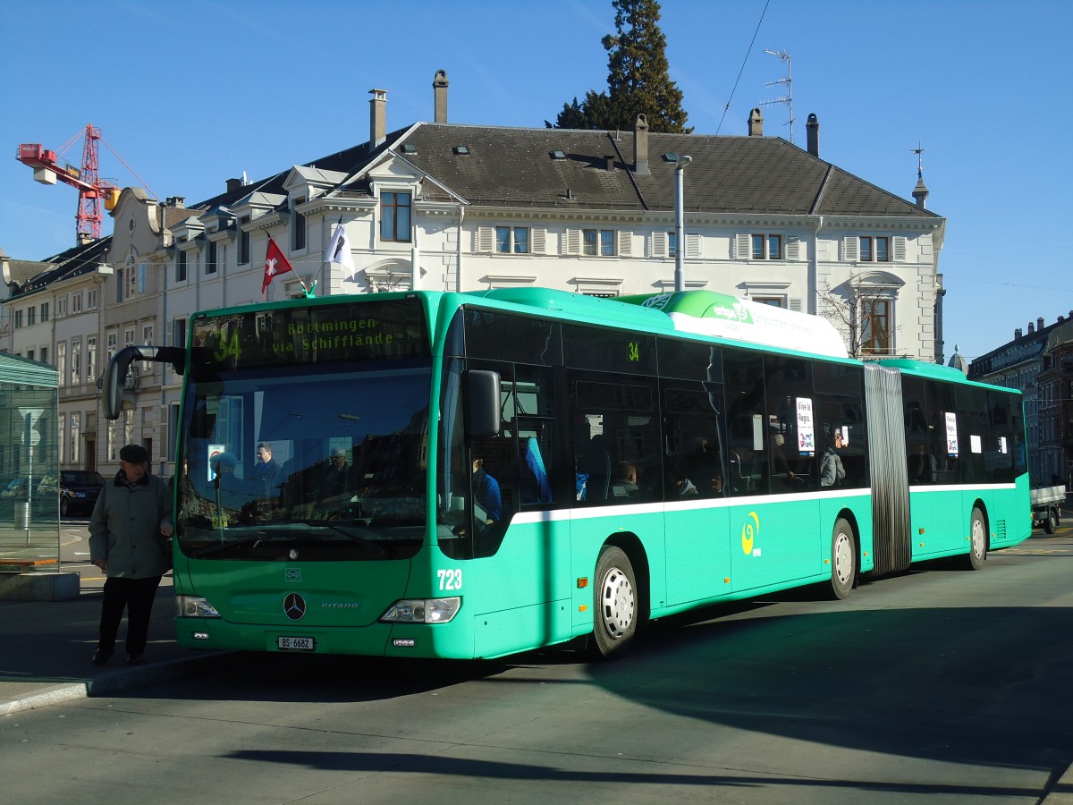 (132'554) - BVB Basel - Nr. 723/BS 6682 - Mercedes am 7. Februar 2011 in Basel, Wettsteinplatz