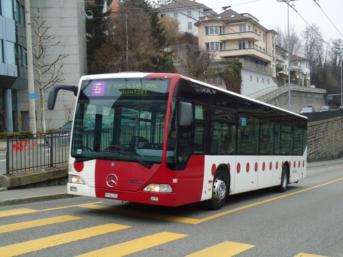 (132'689) - TPF Fribourg - Nr. 382/FR 300'383 - Mercedes am 7. Mrz 2011 in Fribourg, Avenue Beauregard