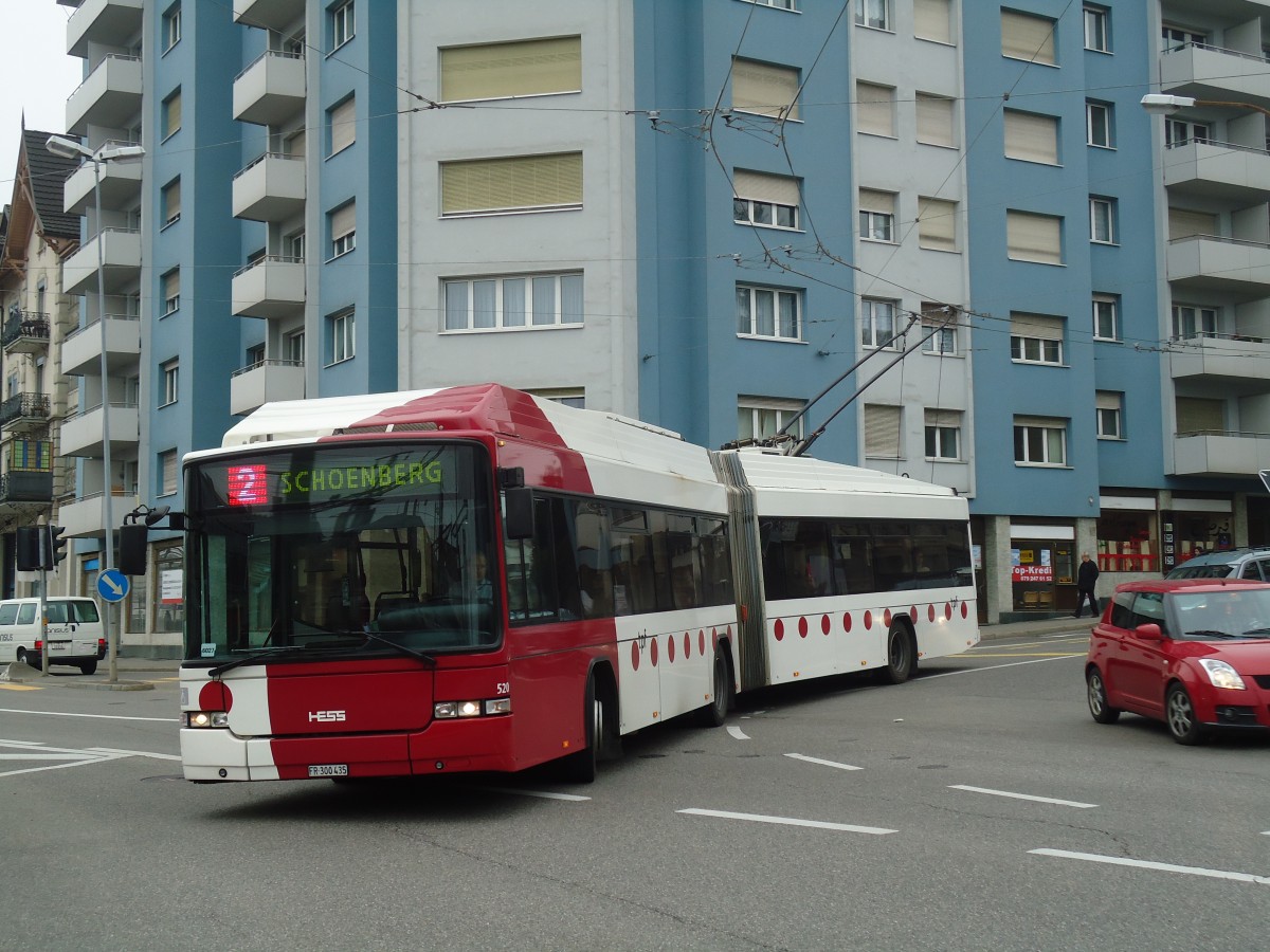 (132'704) - TPF Fribourg - Nr. 520/FR 300'435 - MAN/Hess Gelenkduobus am 7. Mrz 2011 in Fribourg, Avenue Beauregard