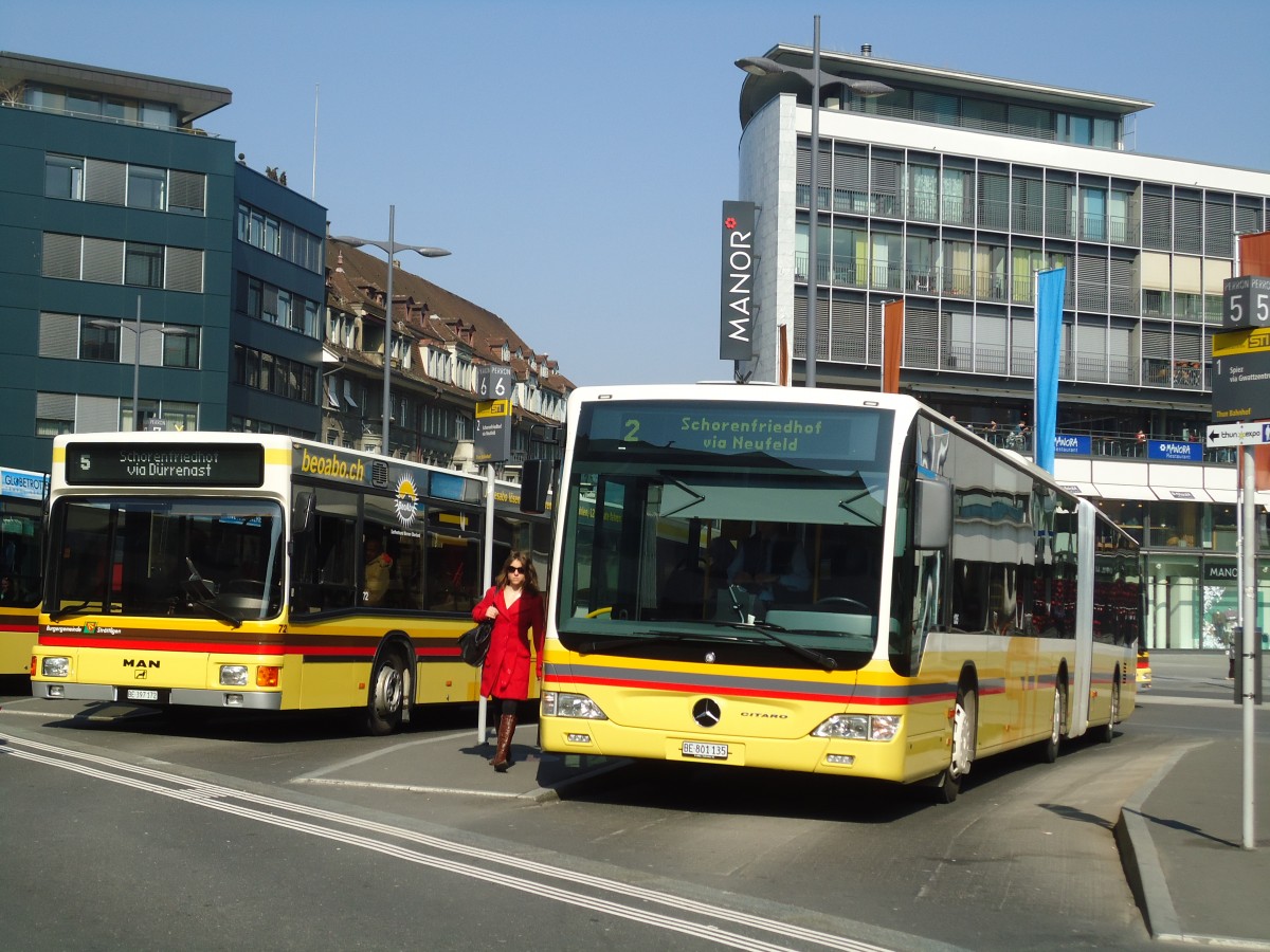 (132'765) - STI Thun - Nr. 135/BE 801'135 - Mercedes am 8. Mrz 2011 beim Bahnhof Thun