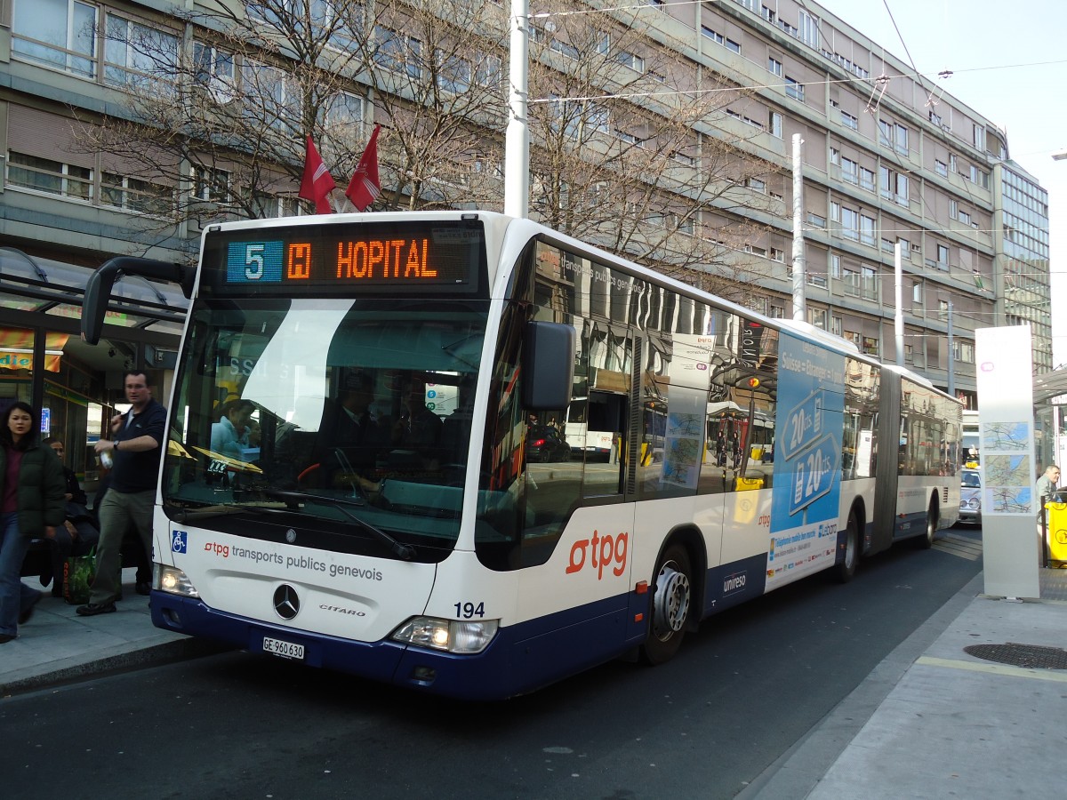 (132'936) - TPG Genve - Nr. 194/GE 960'630 - Mercedes am 10. Mrz 2011 in Genve, Coutance