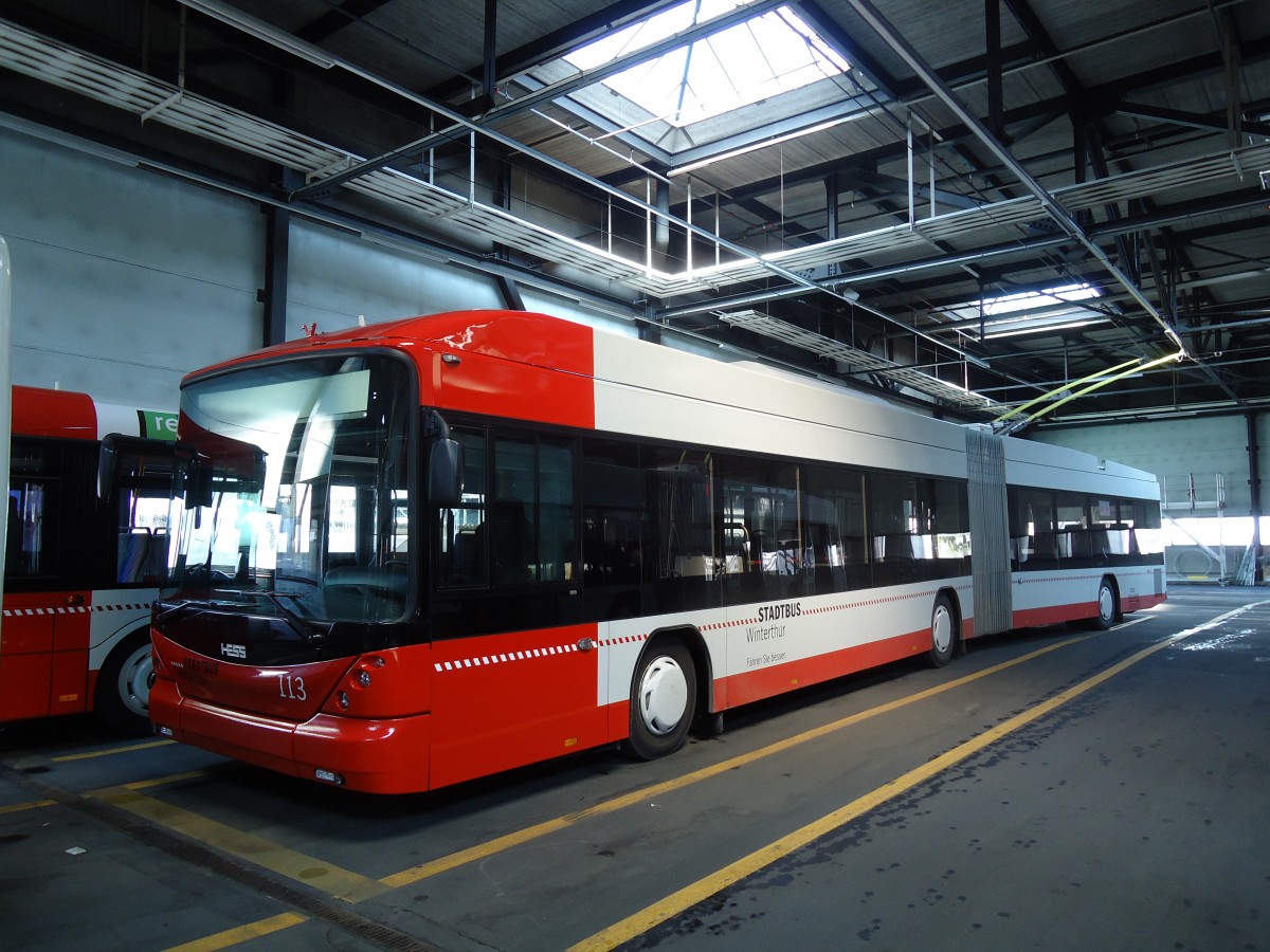 (133'095) - SW Winterthur - Nr. 113 - Hess/Hess Gelenktrolleybus am 20. Mrz 2011 in Winterthur, Depot Grzefeld