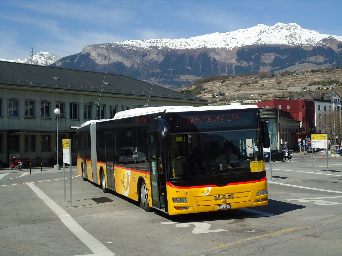 (133'175) - Buchard, Leytron - Nr. 161/VS 223'348 - MAN am 3. April 2011 beim Bahnhof Sion