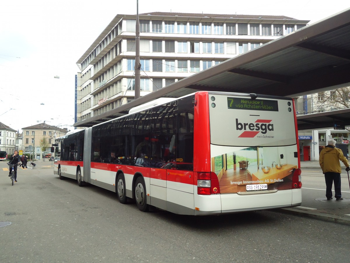 (133'255) - St. Gallerbus, St. Gallen - Nr. 299/SG 198'299 - MAN am 13. April 2011 beim Bahnhof St. Gallen