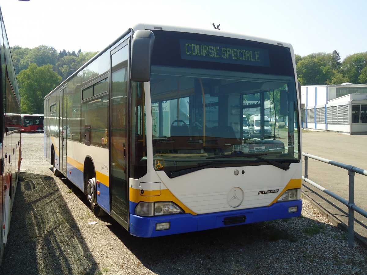 (133'444) - TC La Chaux-de-Fonds - Mercedes am 25. April 2011 in Kloten, EvoBus