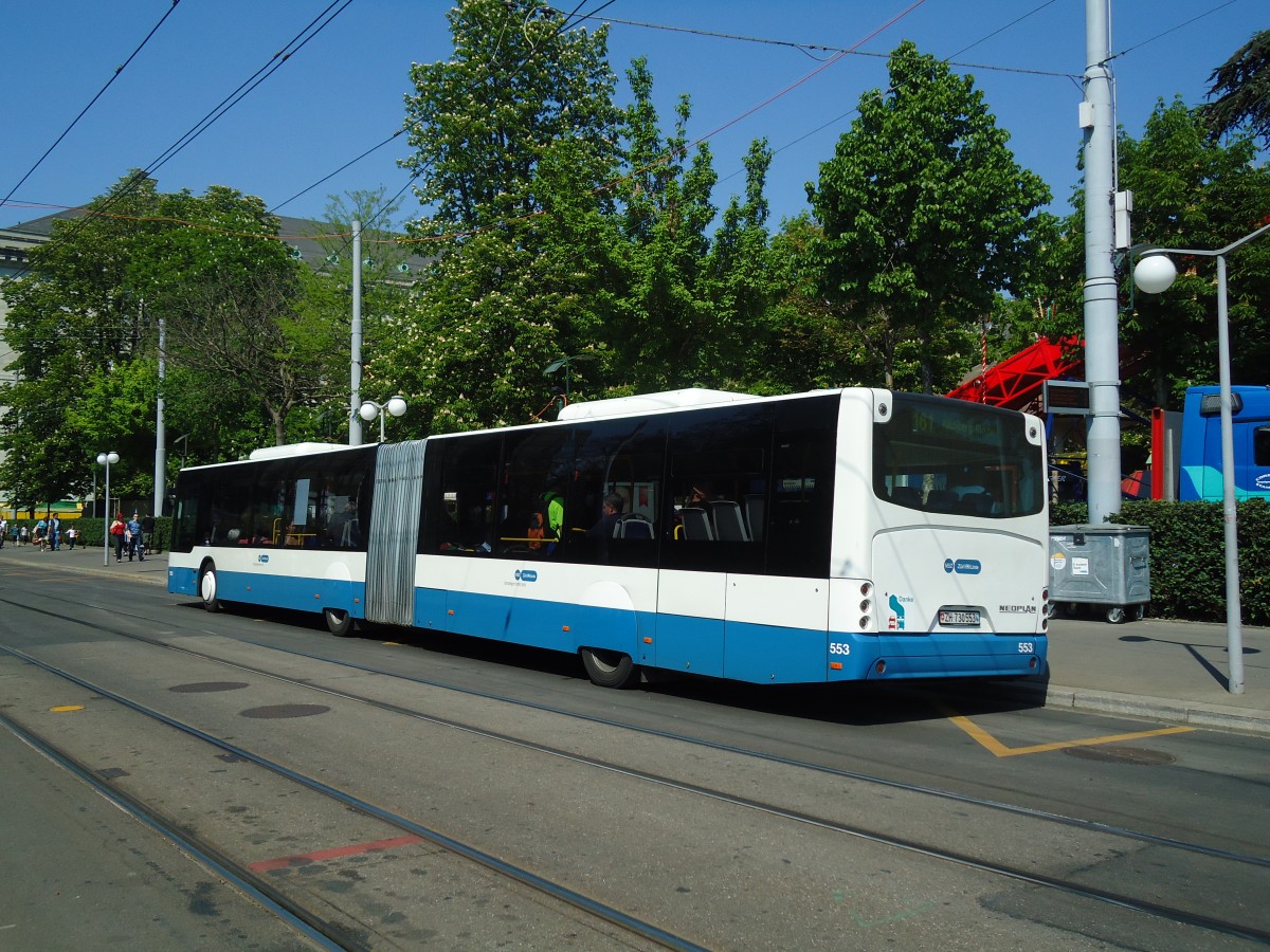 (133'474) - VBZ Zrich - Nr. 553/ZH 730'553 - Neoplan am 25. April 2011 in Zrich, Brkliplatz