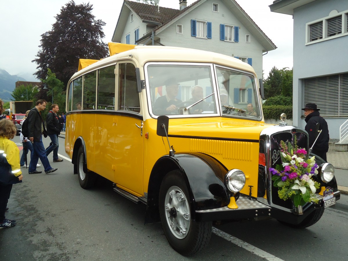 (134'070) - Moser, Schnenberg - ZH 31'265 U - Berna/Hess (ex Barenco, Faido) am 11. Juni 2011 in Sarnen, OiO