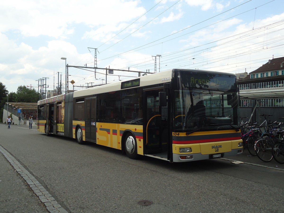 (134'846) - STI Thun - Nr. 104/BE 577'104 - MAN am 9. Juli 2011 in Thun, Mnchstrasse