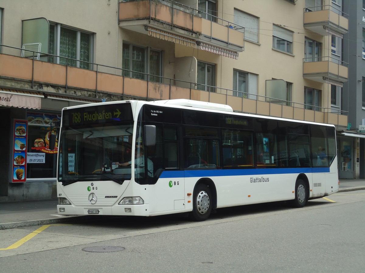 (134'870) - Welti-Furrer, Zrich - Nr. 87/ZH 661'187 - Mercedes am 10. Juli 2011 beim Bahnhof Zrich-Oerlikon