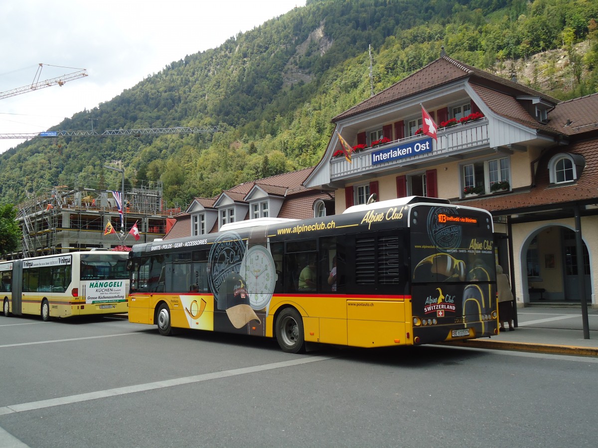 (135'424) - PostAuto Bern - BE 610'537 - Solaris am 8. August 2011 beim Bahnhof Interlaken Ost