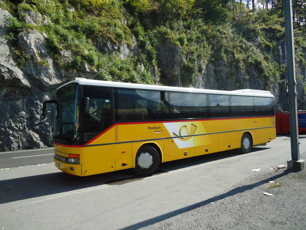 (135'470) - Luk, Grsch - GR 695 - Setra (ex PostAuto Graubnden; ex P 26'018) am 14. August 2011 in Interlaken, Heimwehfluhbahn