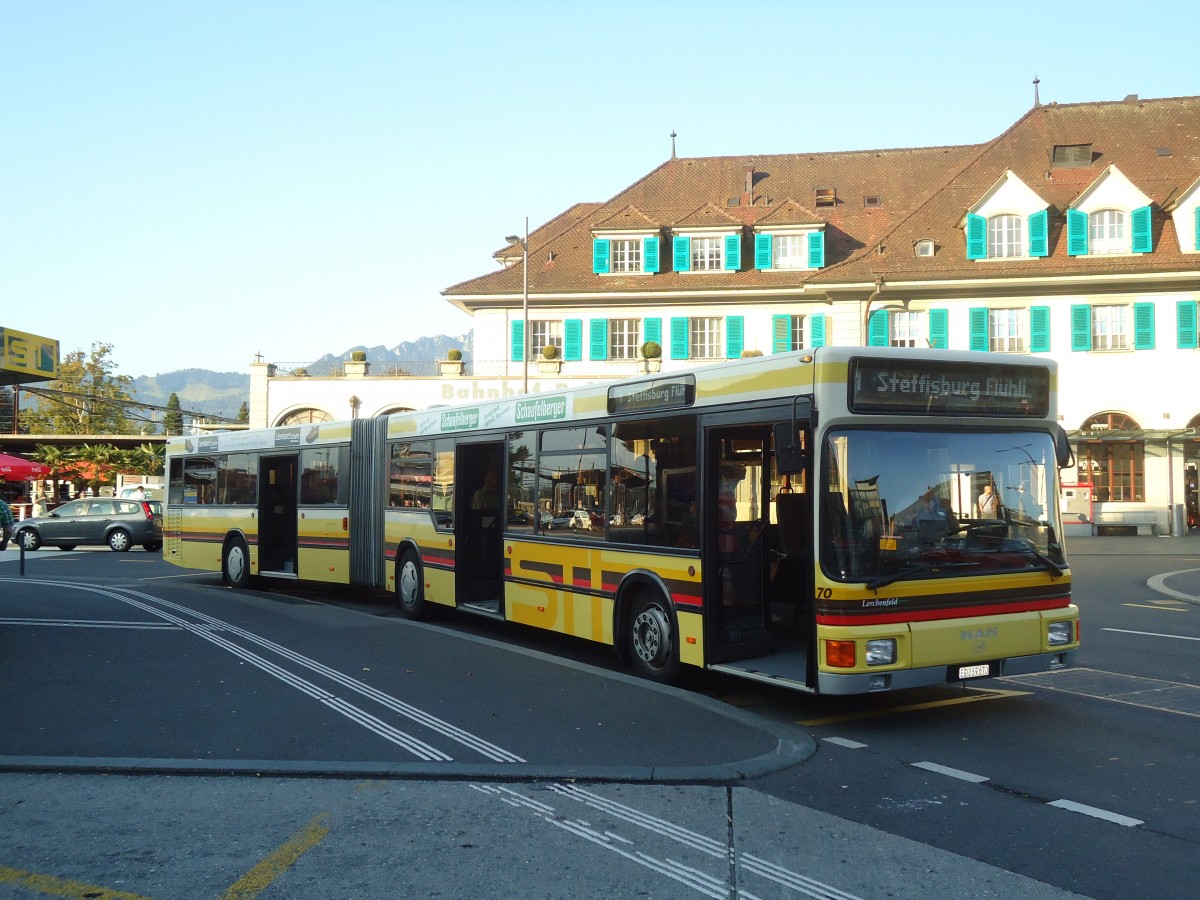 (135'551) - STI Thun - Nr. 70/BE 389'670 - MAN am 20. August 2011 beim Bahnhof Thun