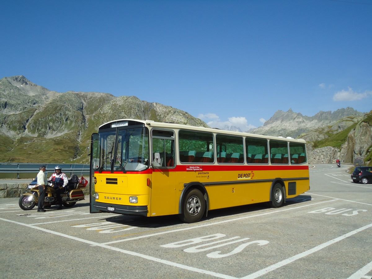 (135'670) - AVG Meiringen - Nr. 74/BE 607'481 - Saurer/R&J (ex P 24'357) am 21. August 2011 in Grimsel, Rest. Grimselblick