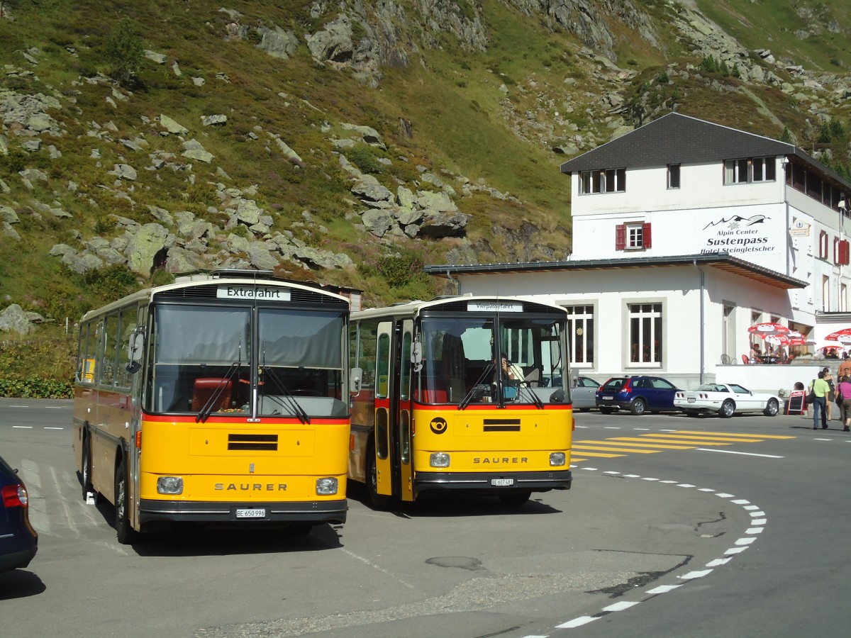 (135'734) - Kammermann, Bern - BE 650'996 - Saurer/Hess (ex Flury, Balm; ex P 24'233) + AVG Meiringen - Nr. 74/BE 607'481 - Saurer/R&J (ex P 24'357) am 21. August 2011 in Susten, Steingletscher