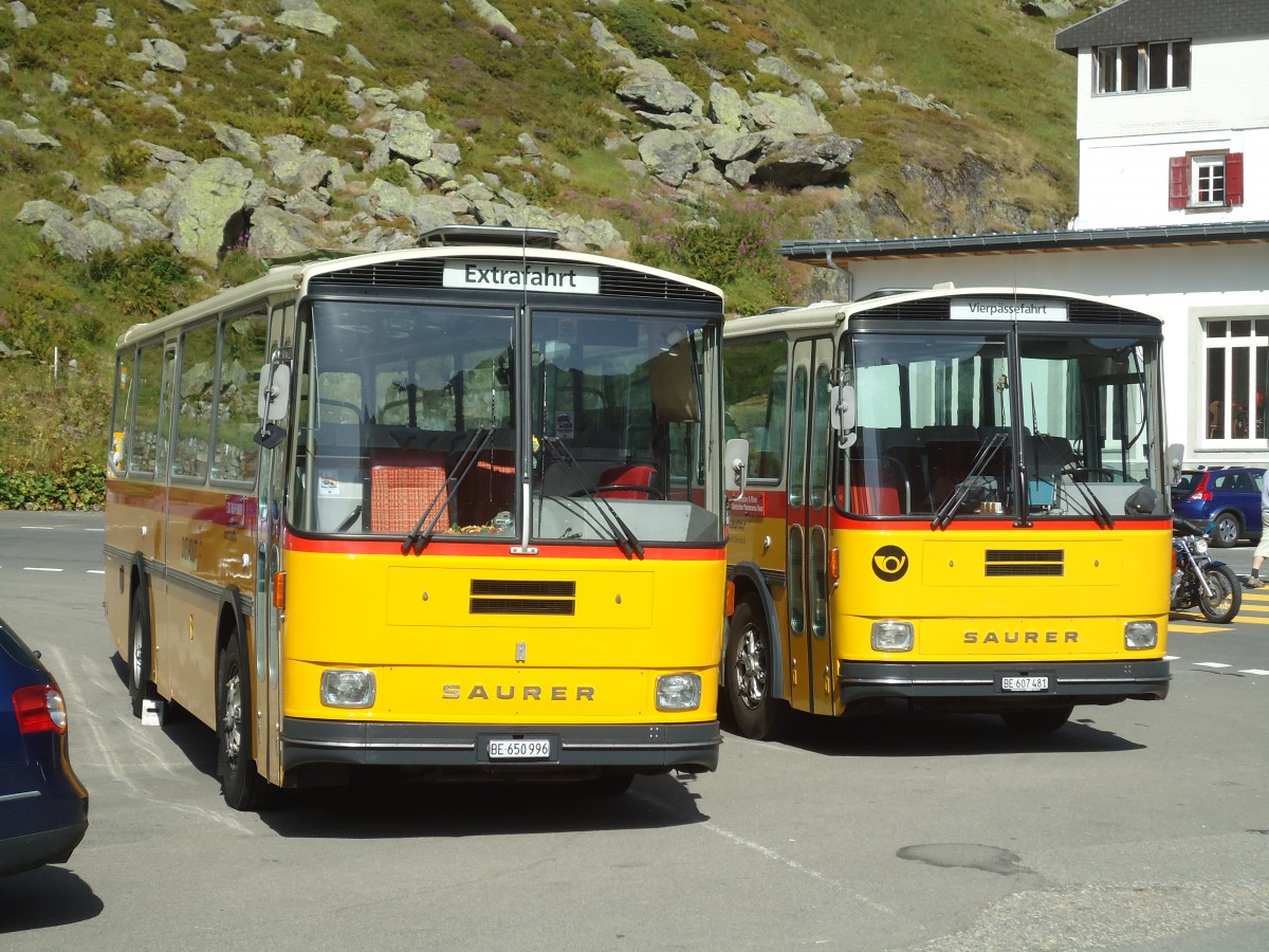 (135'735) - Kammermann, Bern - BE 650'996 - Saurer/Hess (ex Flury, Balm; ex P 24'233) + AVG Meiringen - Nr. 74/BE 607'481 - Saurer/R&J (ex P 24'357) am 21. August 2011 in Susten, Steingletscher