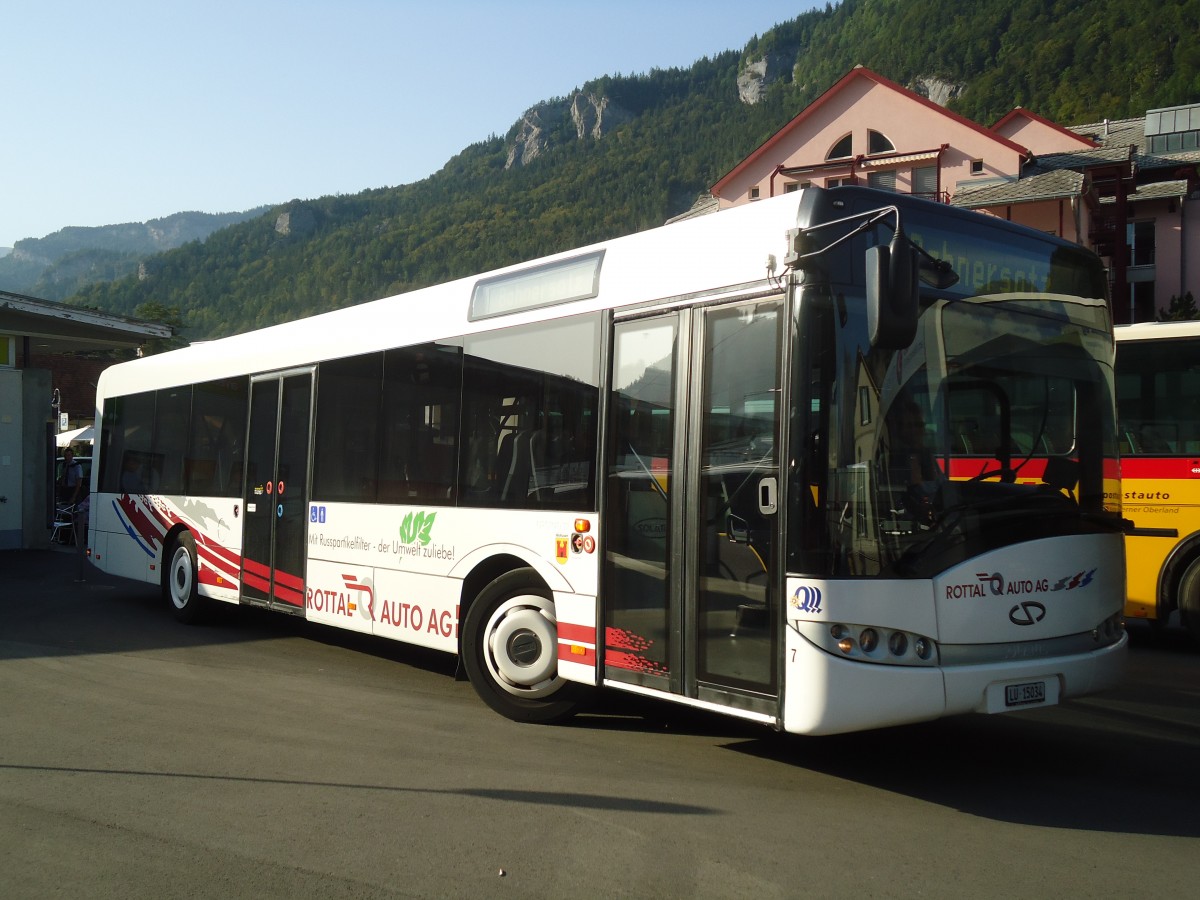 (135'760) - ARAG Ruswil - Nr. 7/LU 15'034 - Solaris am 21. August 2011 beim Bahnhof Meiringen