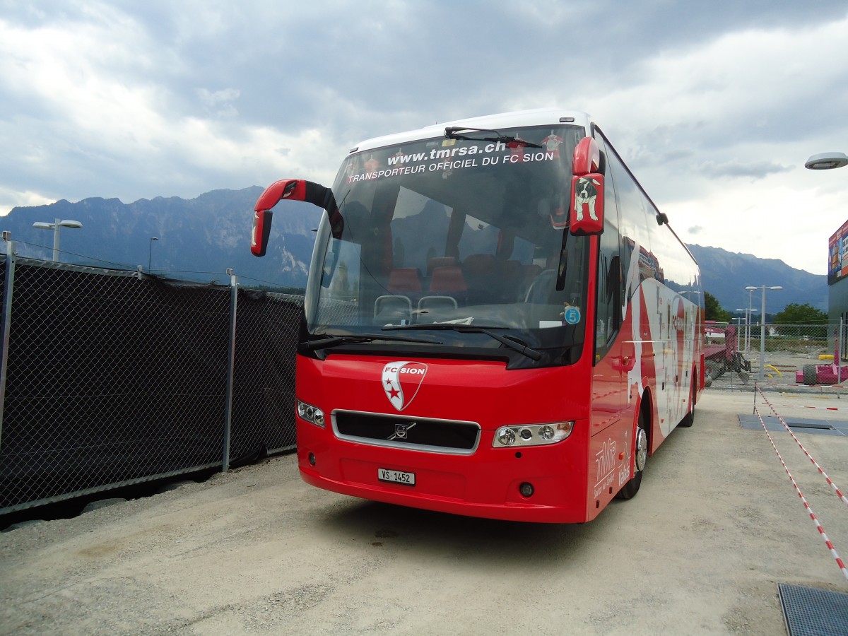 (135'891) - TMR Martigny - VS 1452 - Volvo am 11. September 2011 in Thun, Arena Thun