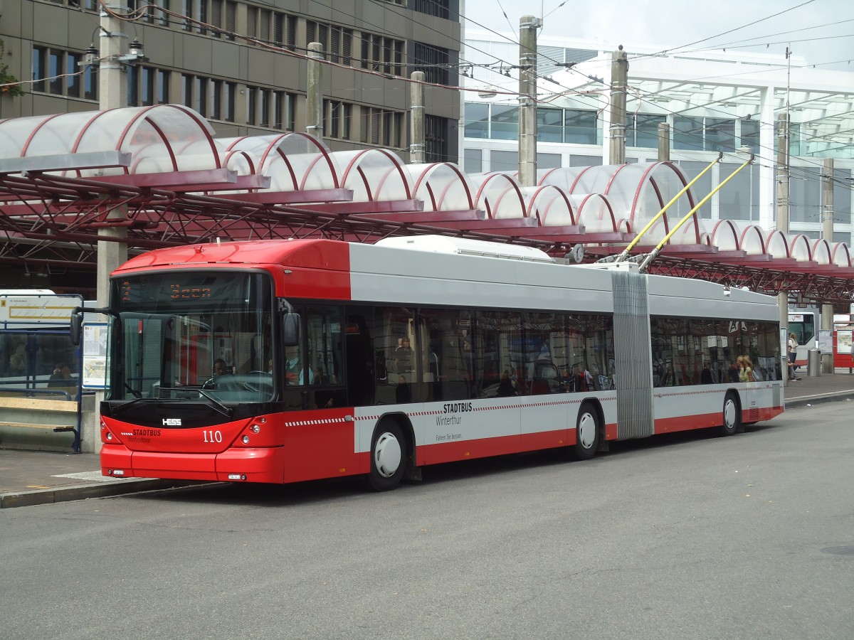 (135'912) - SW Winterthur - Nr. 110 - Hess/Hess Gelenktrolleybus am 14. September 2011 beim Hauptbahnhof Winterthur