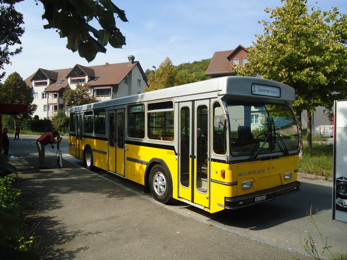 (136'114) - Wanner, Schleitheim - SH 58'045 - Saurer/Hess (ex Ruklic, Schaffhausen; ex VBSH Schaffhausen Nr. 40; ex VBSH Schaffhausen Nr. 19) am 25. September 2011 in Schaffhausen, Krummacker