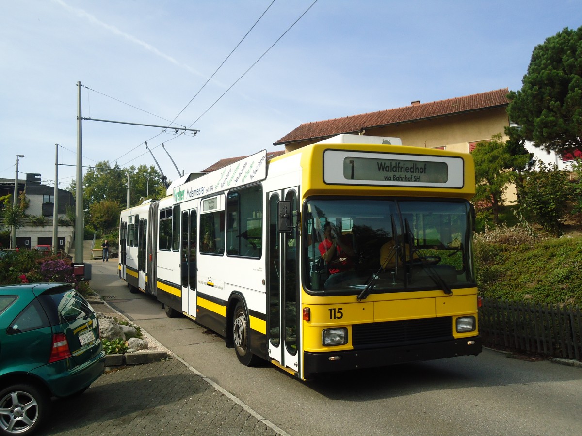 (136'188) - VBSH Schaffhausen - Nr. 115 - NAW/Hess Gelenktrolleybus am 25. September 2011 in Neuhausen, Tbeliweg