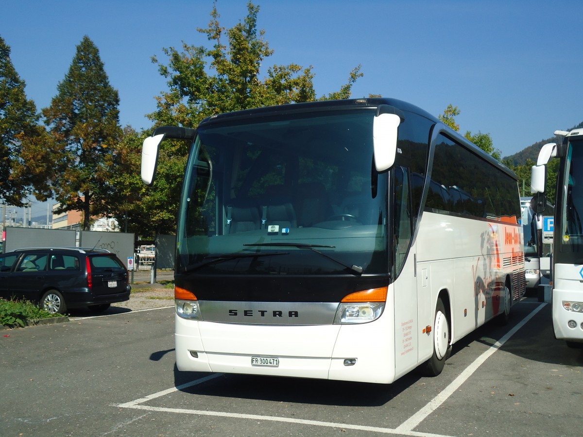 (136'254) - Chardonnens, Ftigny - FR 300'471 - Setra am 30. September 2011 in Thun, Seestrasse