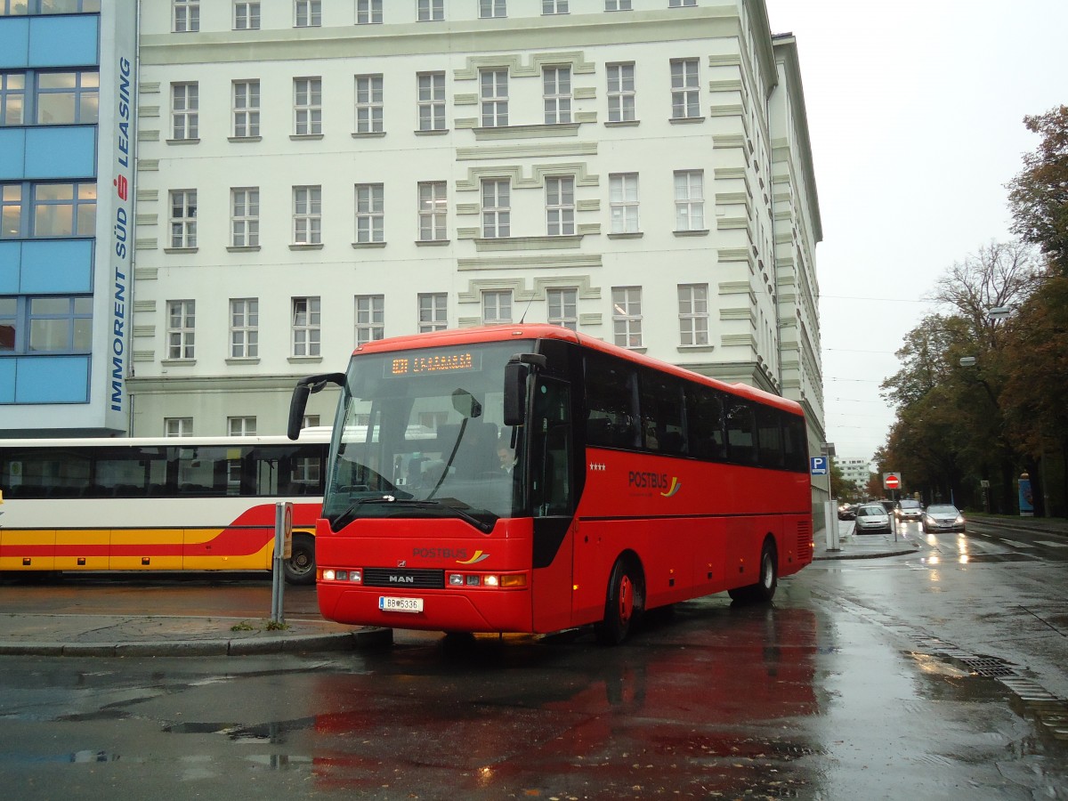 (136'575) - PostBus - BB 5336 - MAN am 7. Oktober 2011 in Graz, Andreas-Hofer-Platz