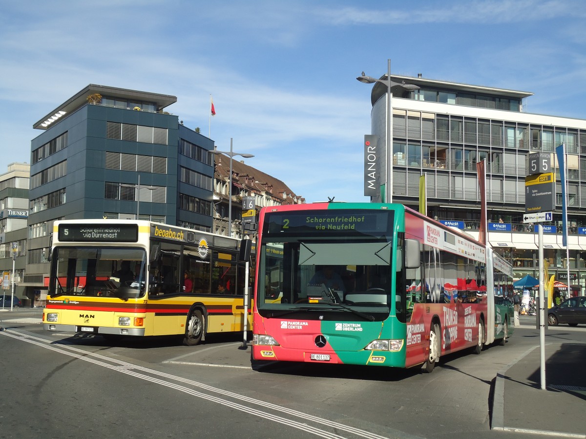 (136'667) - STI Thun - Nr. 137/BE 801'137 - Mercedes am 29. Oktober 2011 beim Bahnhof Thun