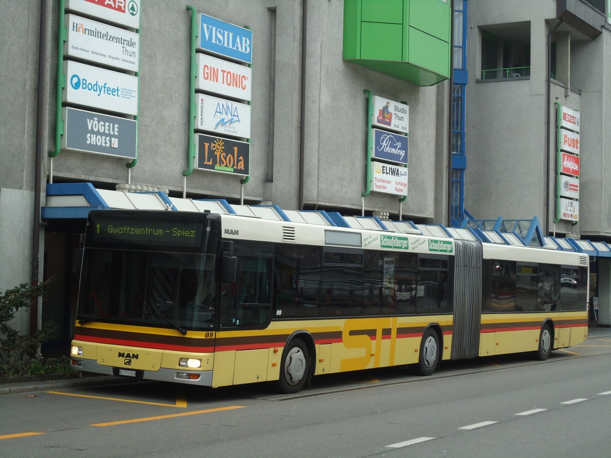 (136'729) - STI Thun - Nr. 89/BE 572'089 - MAN am 11. November 2011 in Thun, Postbrcke