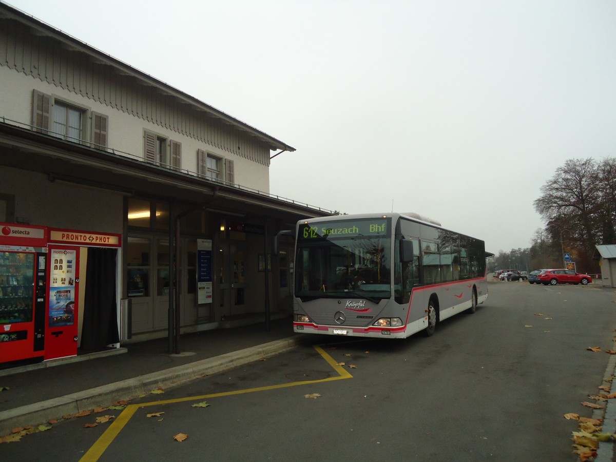 (136'989) - Knpfel, Dinhard - Nr. 179/ZH 255'593 - Mercedes am 24. November 2011 beim Bahnhof Andelfingen