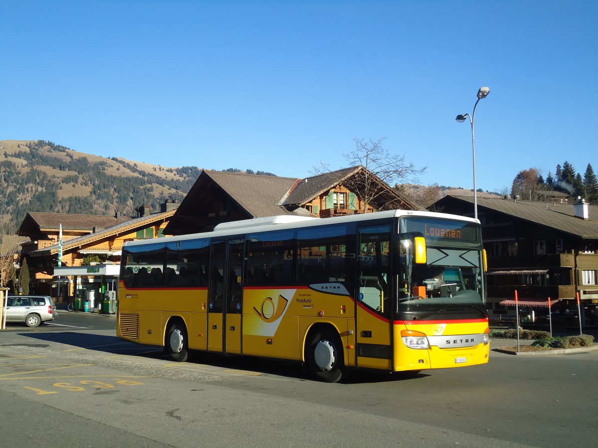 (136'997) - Kbli, Gstaad - BE 330'862 - Setra am 25. November 2011 beim Bahnhof Gstaad