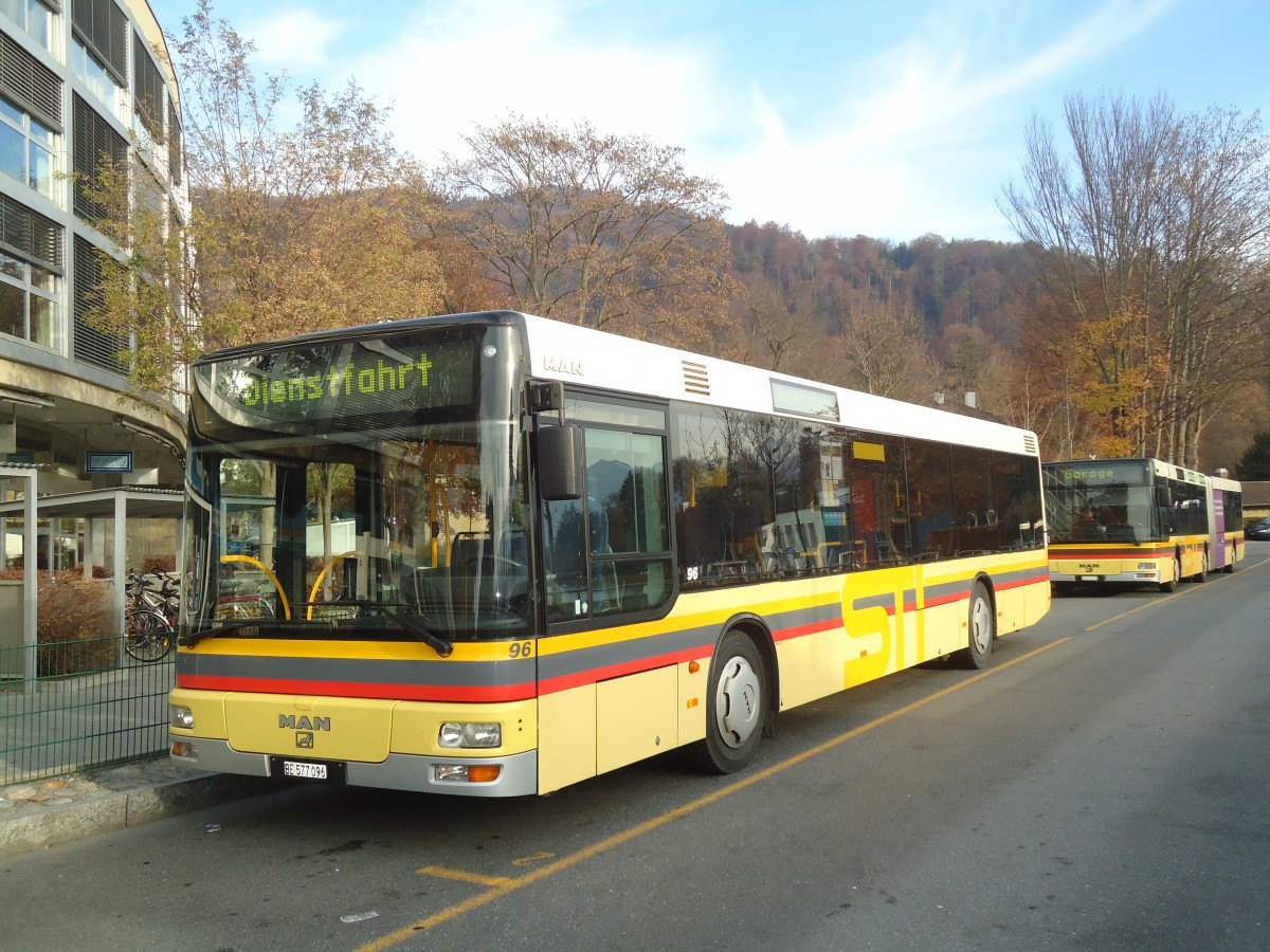 (137'063) - STI Thun - Nr. 96/BE 577'096 - MAN am 28. November 2011 bei der Schifflndte Thun