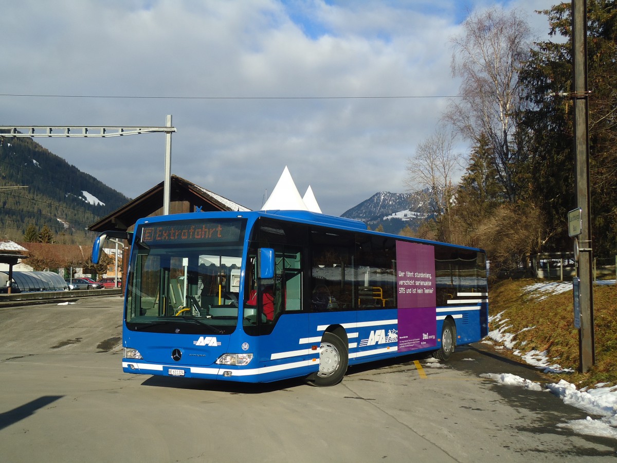 (137'135) - AFA Adelboden - Nr. 58/BE 611'224 - Mercedes am 11. Dezember 2011 beim Bahnhof Lenk