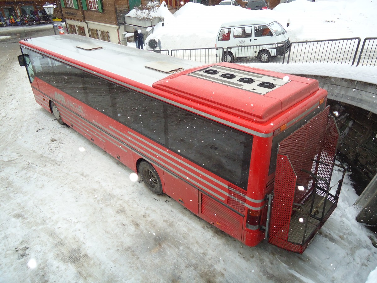 (137'548) - AFA Adelboden - Nr. 25/BE 26'702 - Setra (ex Nr. 12) am 7. Januar 2012 beim Autobahnhof Adelboden