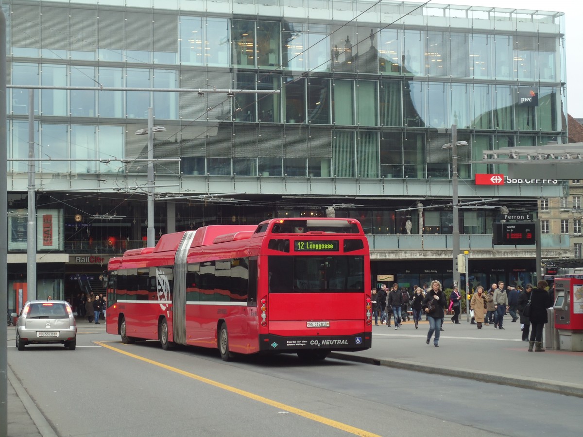 (137'581) - Bernmobil, Bern - Nr. 818/BE 612'818 - Volvo am 9. Januar 2012 beim Bahnhof Bern 