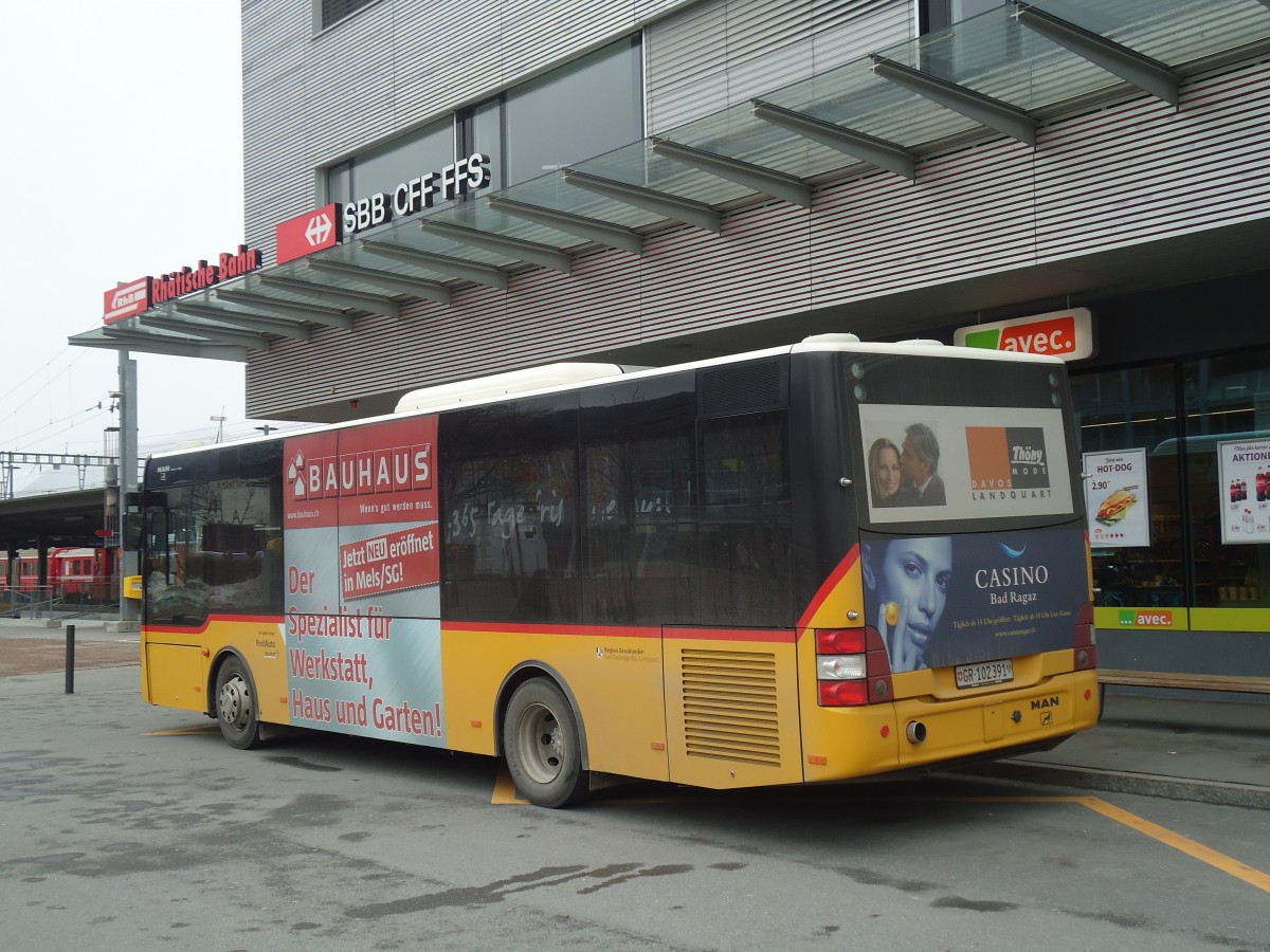 (137'931) - Gessinger, Bad Ragaz - GR 102'391 - MAN/Gppel am 5. Mrz 2012 beim Bahnhof Landquart