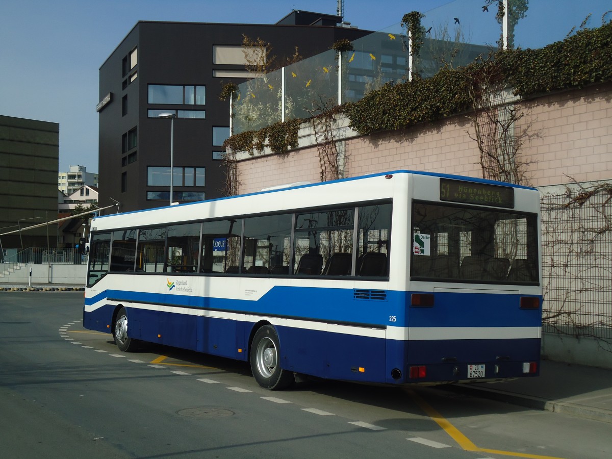 (138'056) - Odermatt, Rotkreuz - Nr. 225/ZG 67'520 - Mercedes (ex ZVB Zug Nr. 52) am 6. Mrz 2012 beim Bahnhof Rotkreuz