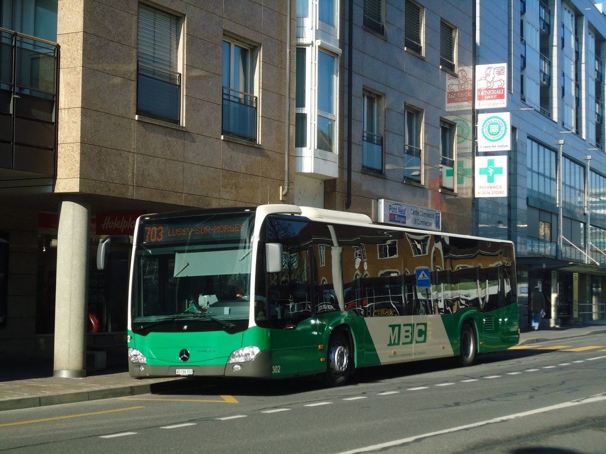 (138'174) - MBC Morges - Nr. 302/VD 196'152 - Mercedes am 9. Mrz 2012 beim Bahnhof Morges